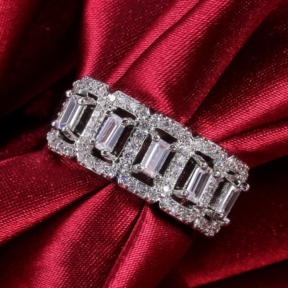 🎊 Luxury Designs High Quality CZ Diamond Ring for Women, FB16FA1128